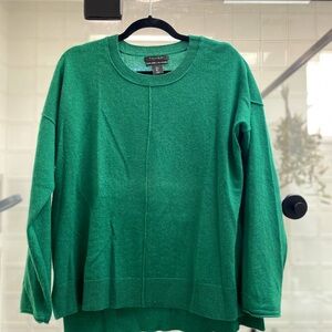 100%cashmere sweater